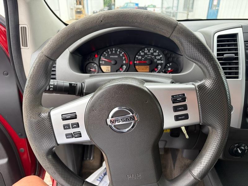 2015 Nissan Xterra Image 18