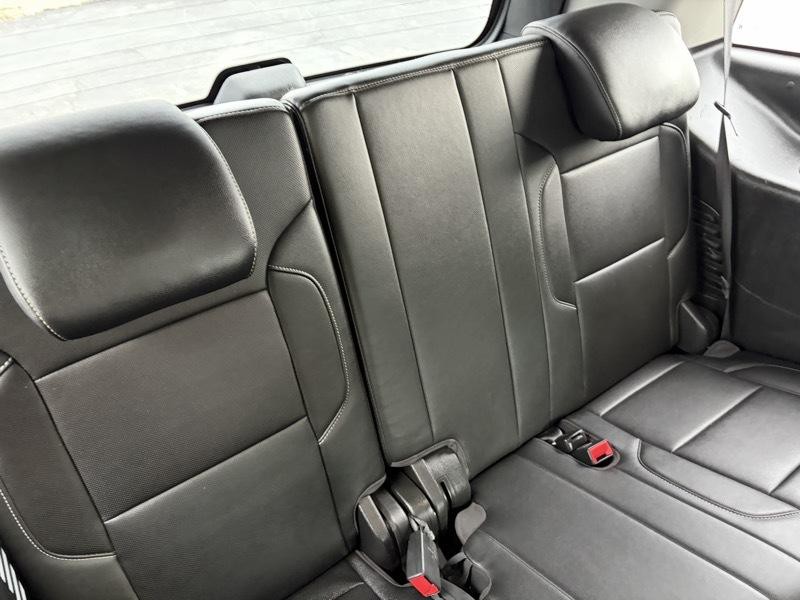 2019 Chevrolet Tahoe Image 12
