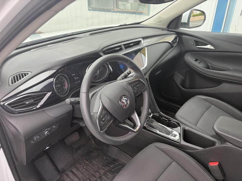 2022 Buick Enclave Image 16