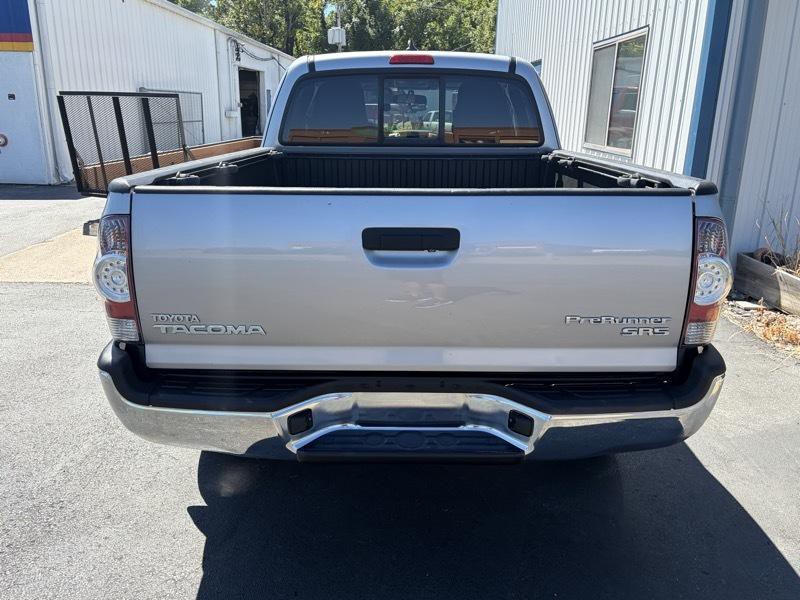2014 Toyota Tacoma Image 4
