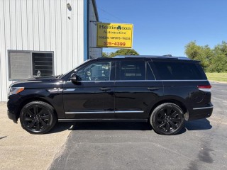 Image for 2023 Lincoln Navigator Reserve ID: 7647046