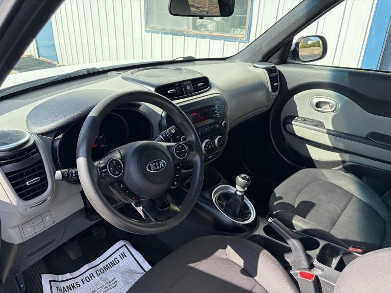 2015 Kia Soul Image 12