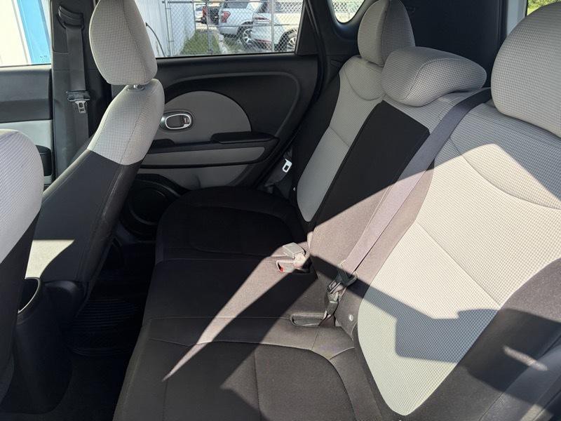 2015 Kia Soul Image 13