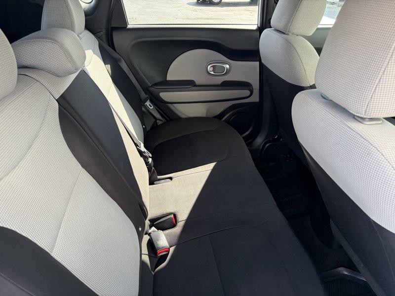 2015 Kia Soul Image 14