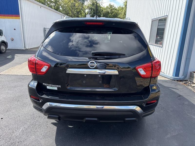 2018 Nissan Pathfinder Image 8