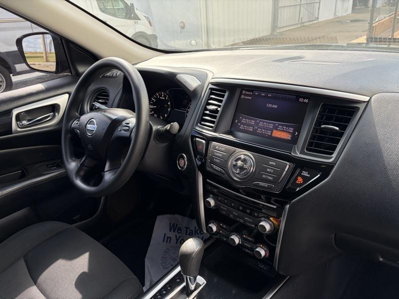 2018 Nissan Pathfinder Image 9