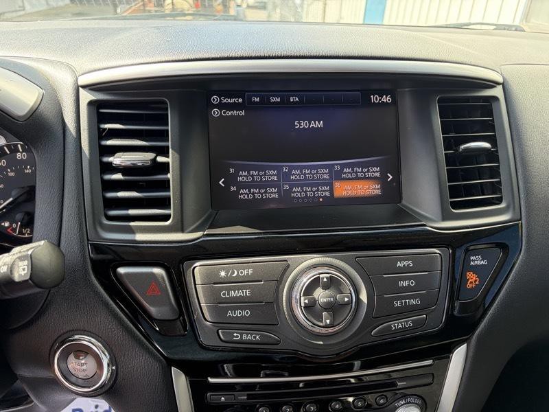 2018 Nissan Pathfinder Image 15