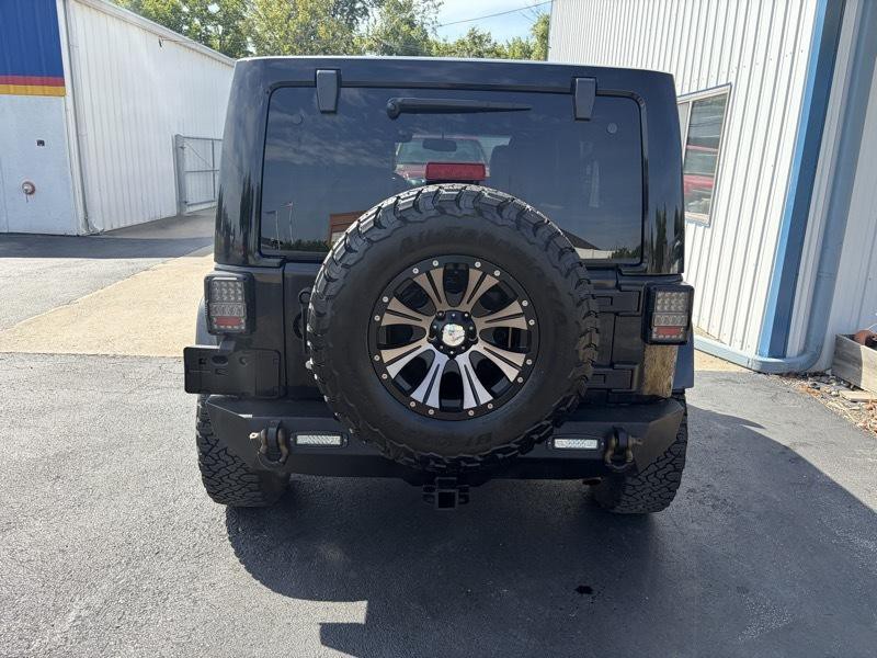 2015 Jeep Wrangler Image 8