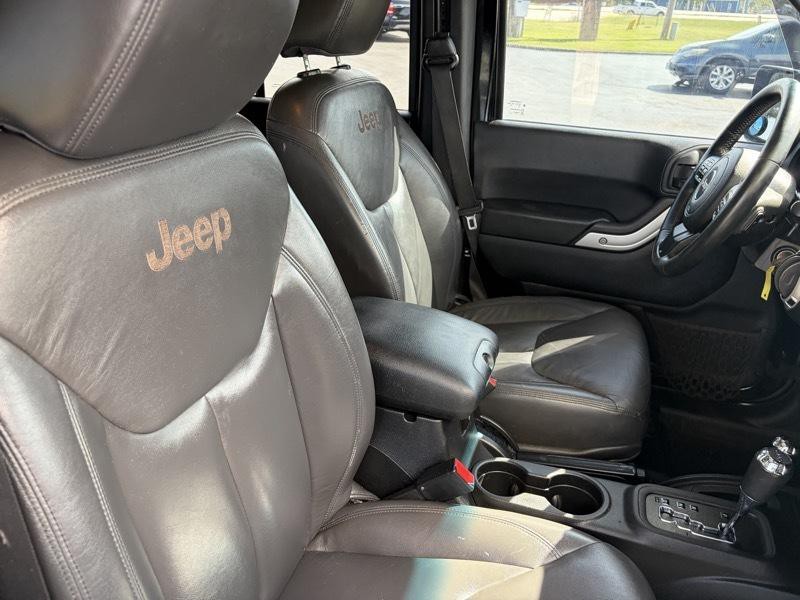 2015 Jeep Wrangler Image 10