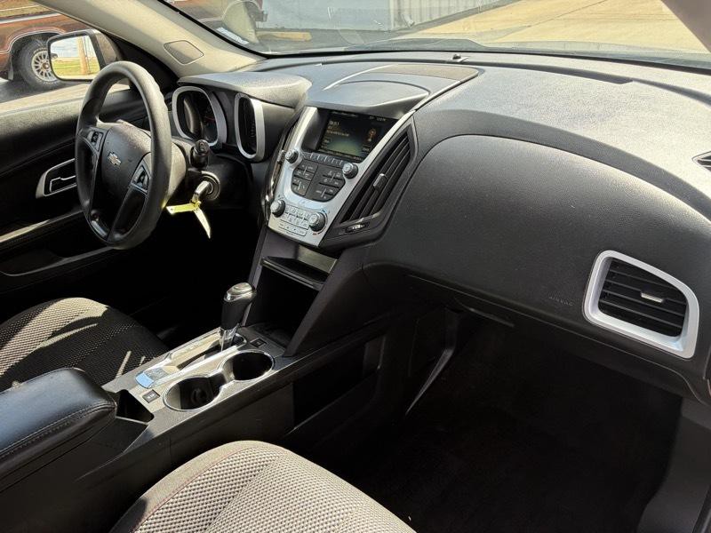 2017 Chevrolet Equinox Image 7