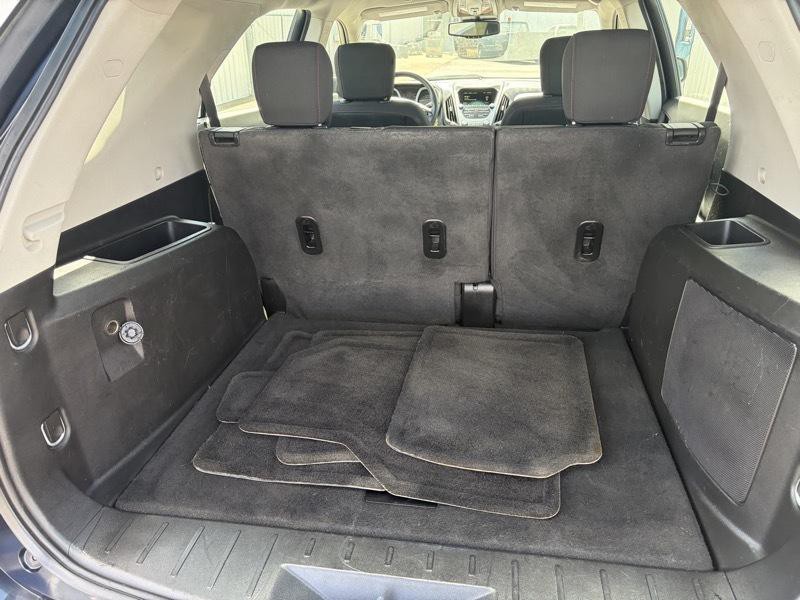 2017 Chevrolet Equinox Image 8