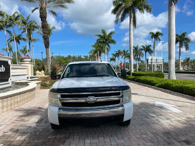 2007 Chevrolet Silverado 1500 Image 2