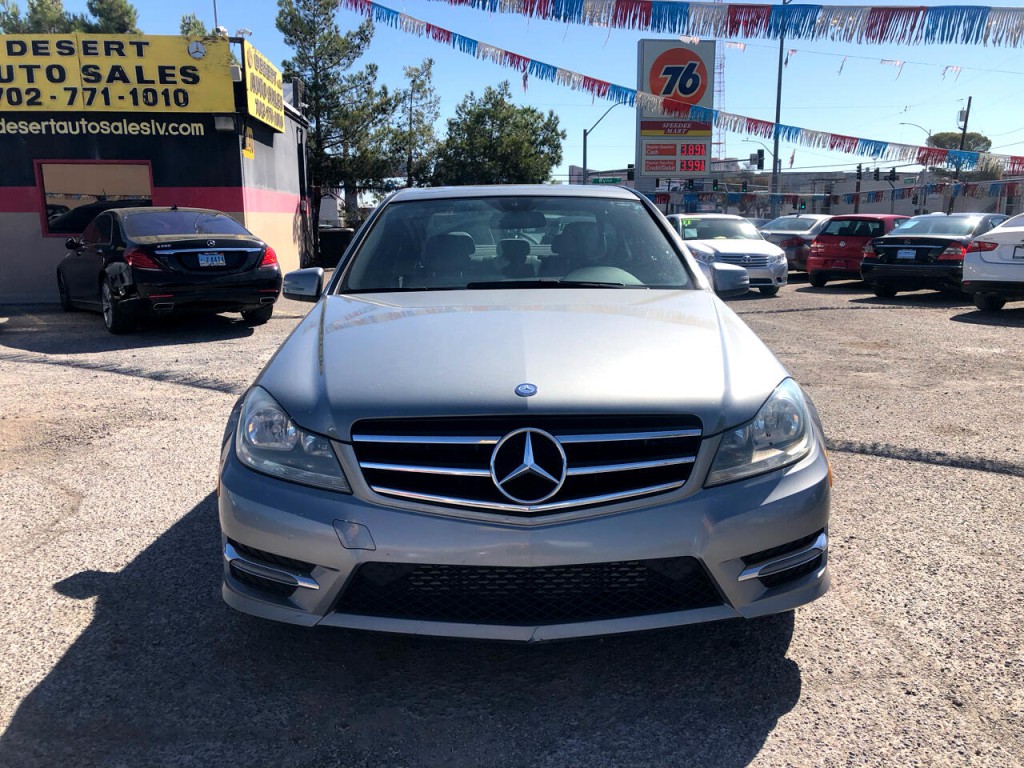 2014 Mercedes-Benz C-Class Image 3