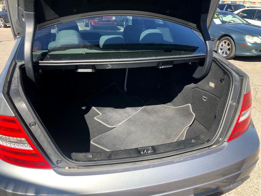 2014 Mercedes-Benz C-Class Image 15
