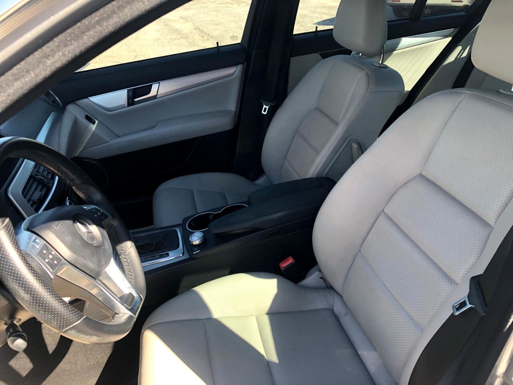 2014 Mercedes-Benz C-Class Image 18