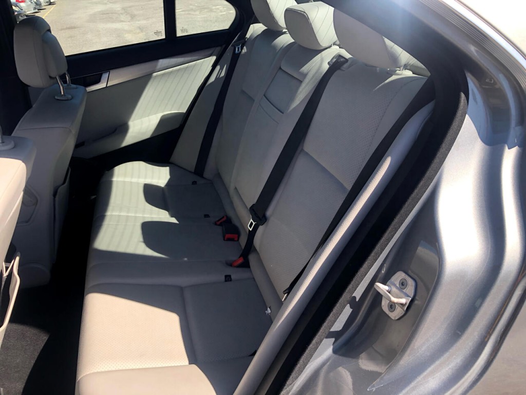 2014 Mercedes-Benz C-Class Image 20
