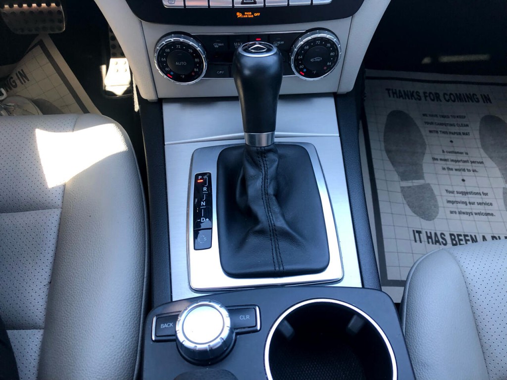 2014 Mercedes-Benz C-Class Image 28