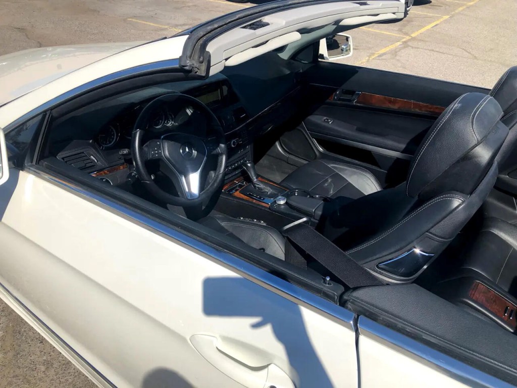 2012 Mercedes-Benz E-Class Image 12