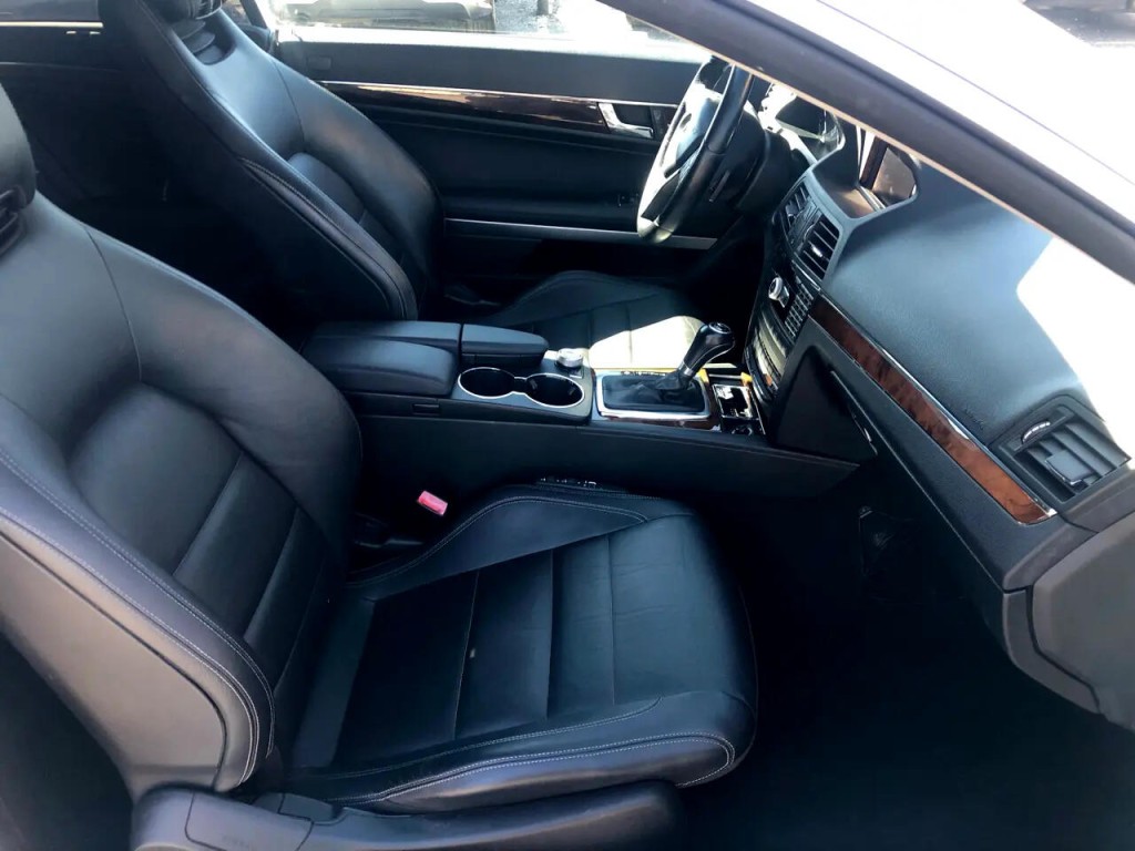 2012 Mercedes-Benz E-Class Image 23