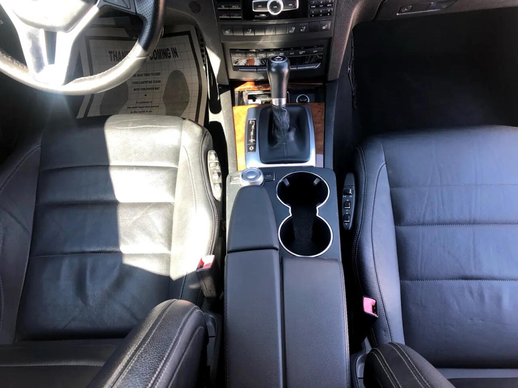 2012 Mercedes-Benz E-Class Image 21