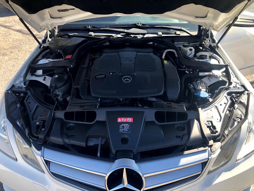 2012 Mercedes-Benz E-Class Image 31