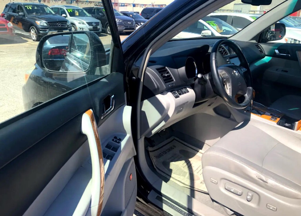 2008 Toyota Highlander Image 9