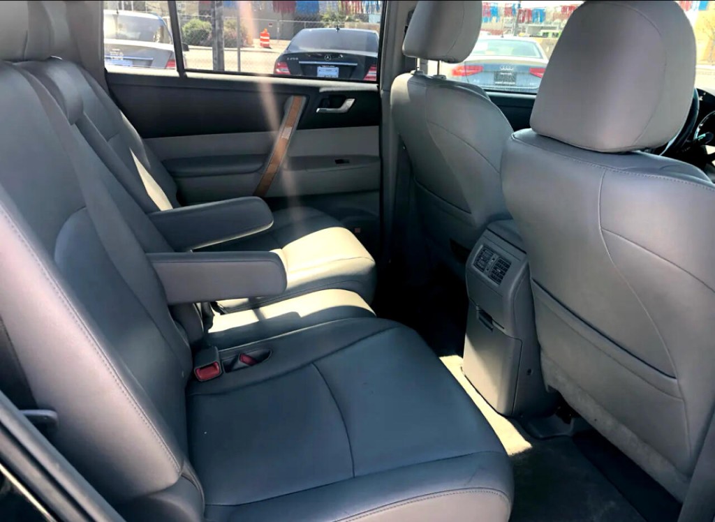 2008 Toyota Highlander Image 17
