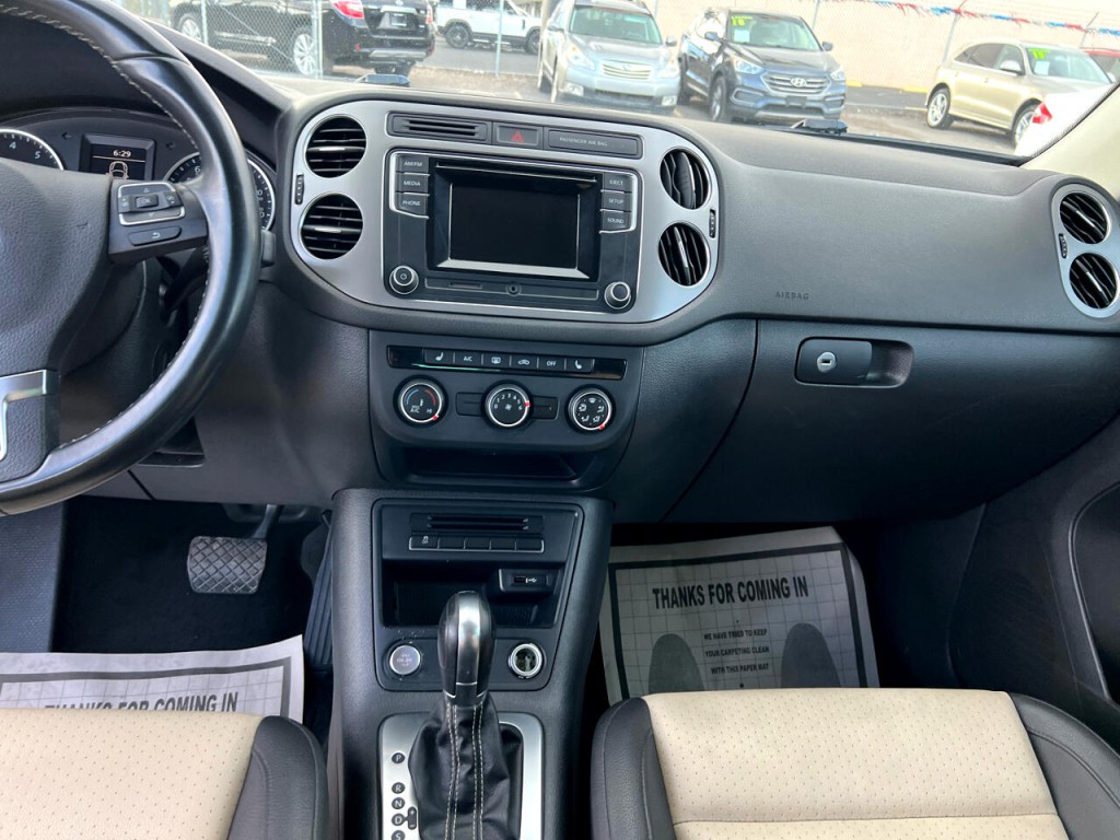 2016 Volkswagen Tiguan Image 19