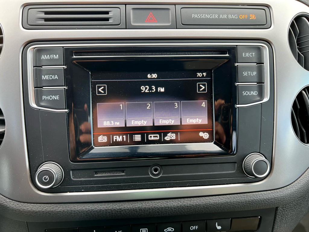 2016 Volkswagen Tiguan Image 30