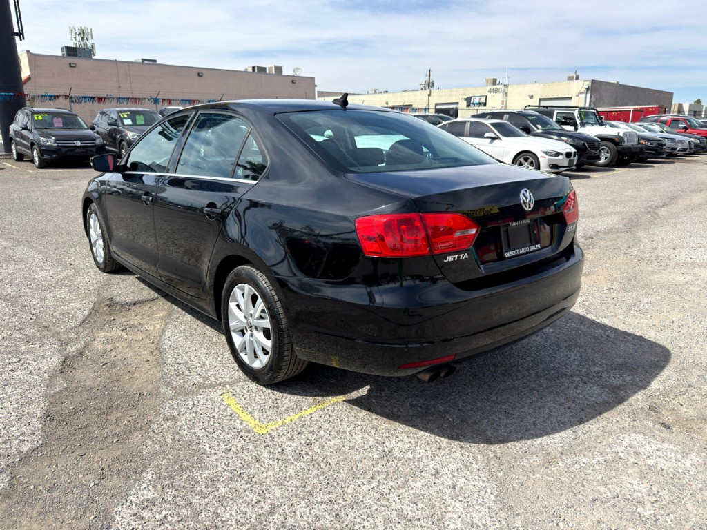 2013 Volkswagen Jetta Image 8