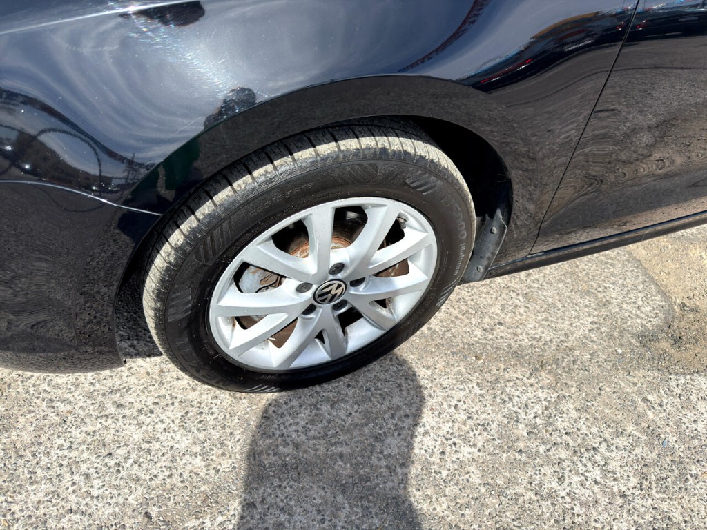 2013 Volkswagen Jetta Image 10