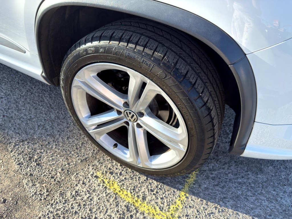 2015 Volkswagen Tiguan Image 11
