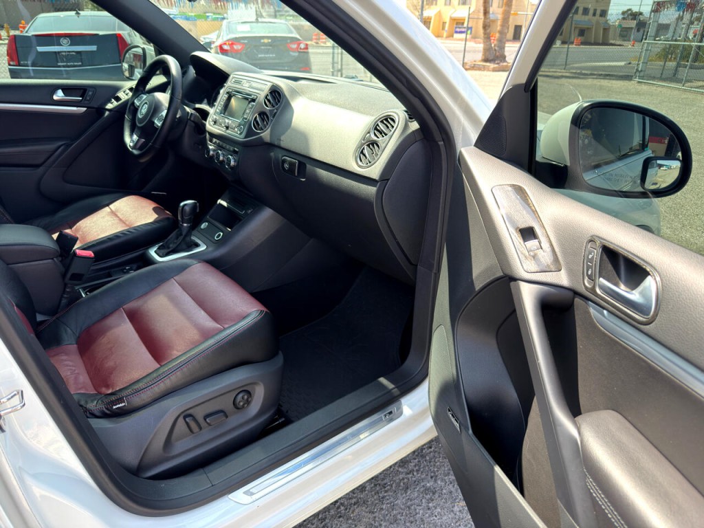2015 Volkswagen Tiguan Image 21