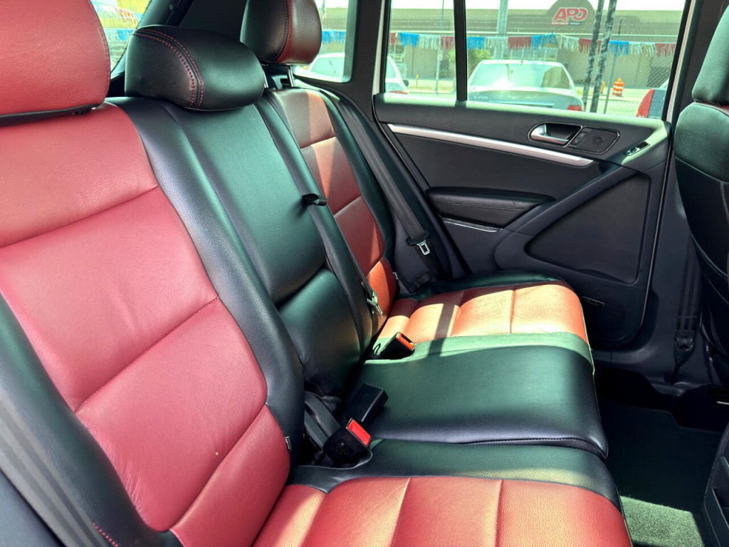 2015 Volkswagen Tiguan Image 24