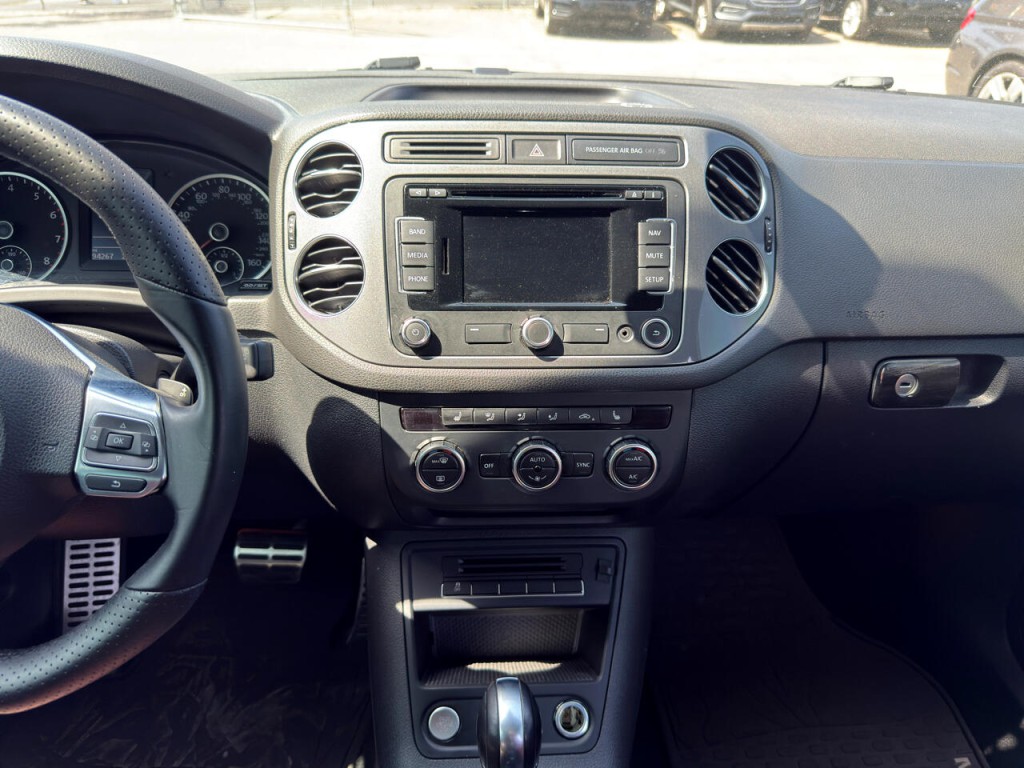 2015 Volkswagen Tiguan Image 27