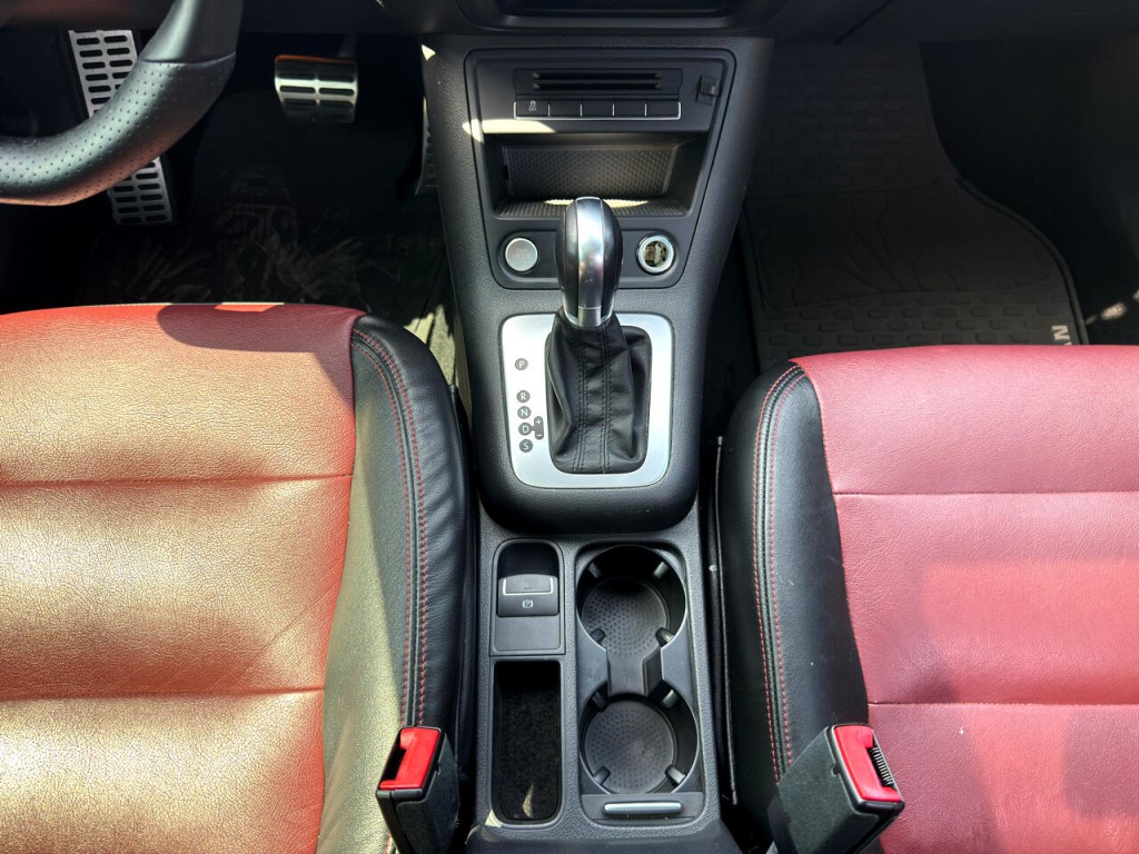 2015 Volkswagen Tiguan Image 28