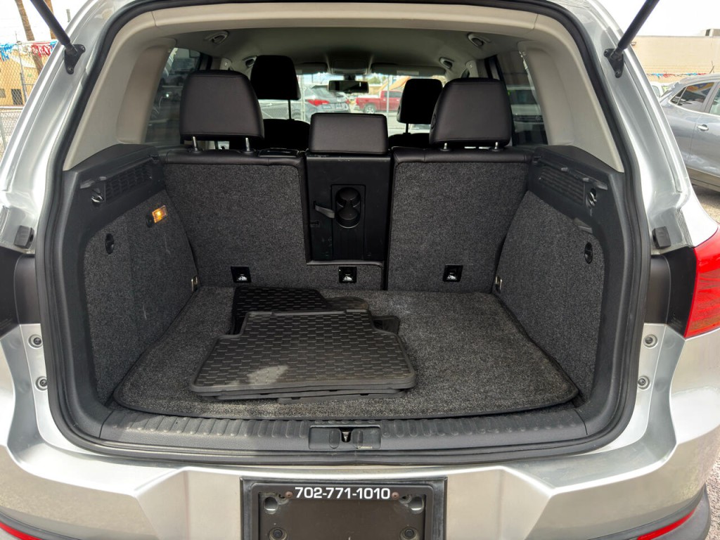 2017 Volkswagen Tiguan Image 15