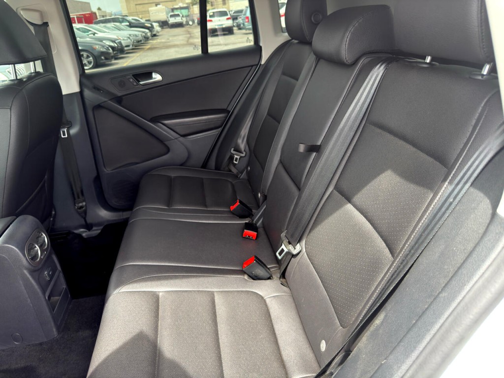 2017 Volkswagen Tiguan Image 19