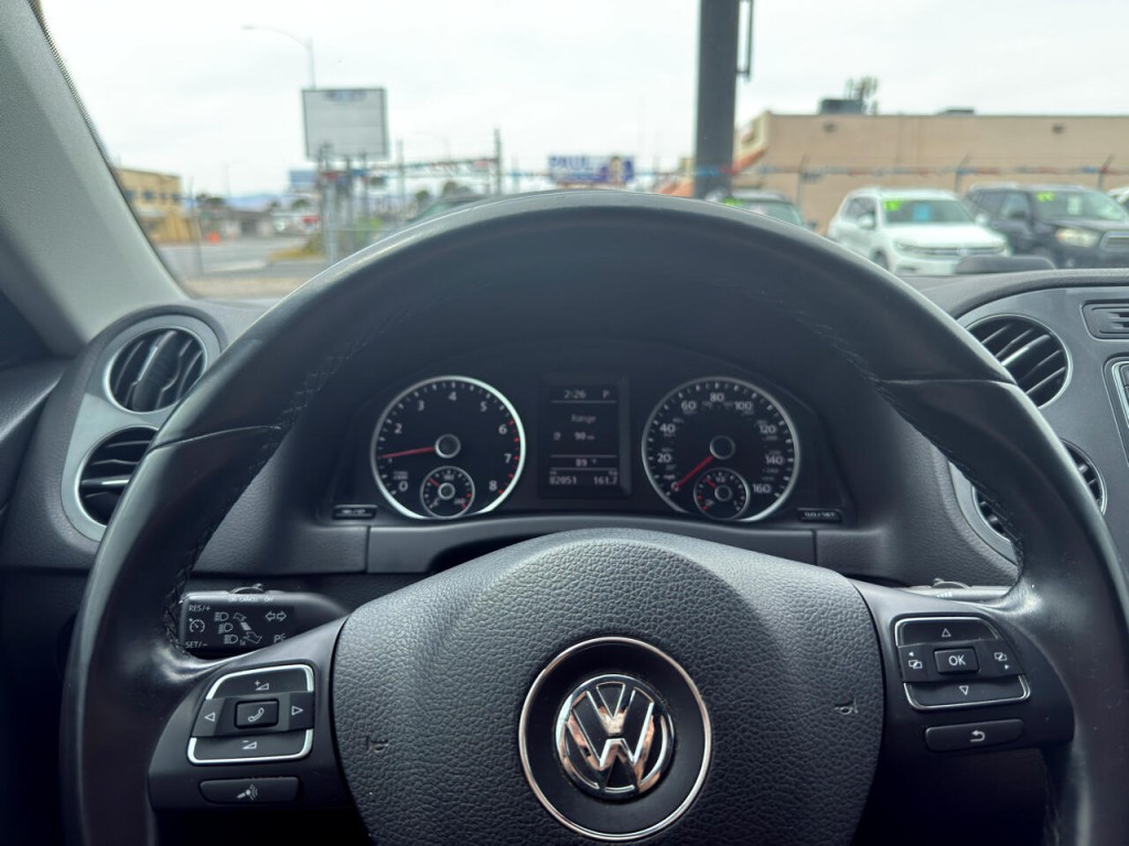 2017 Volkswagen Tiguan Image 33