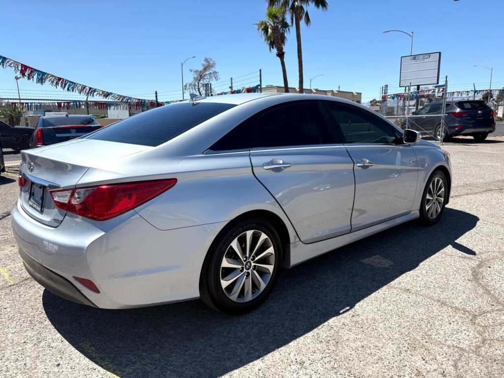 2014 Hyundai Sonata Image 7