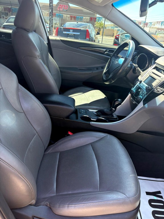 2014 Hyundai Sonata Image 18