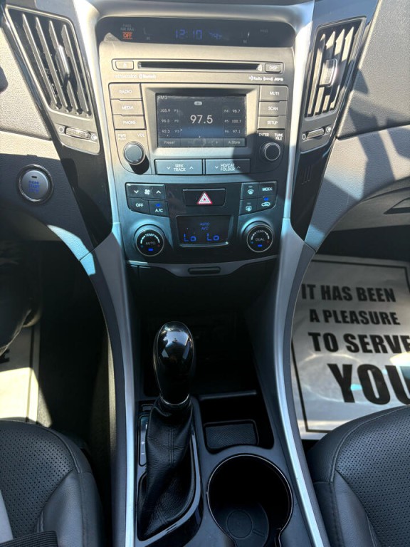 2014 Hyundai Sonata Image 24