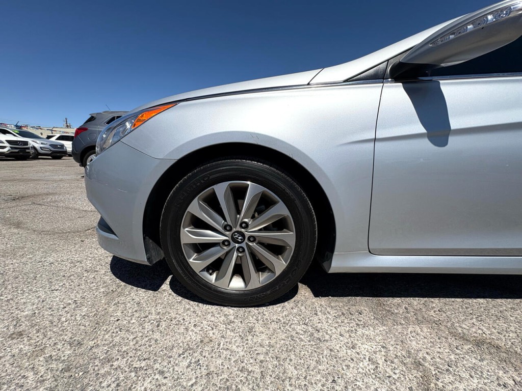 2014 Hyundai Sonata Image 35