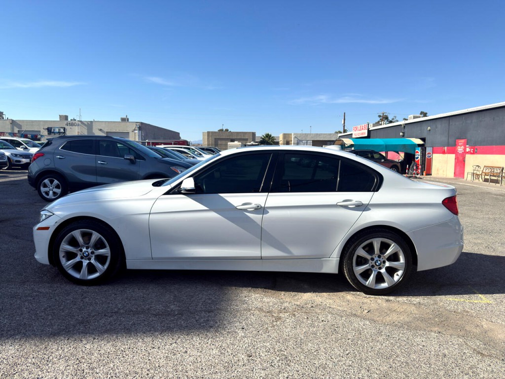 2015 BMW 3 Series Image 6