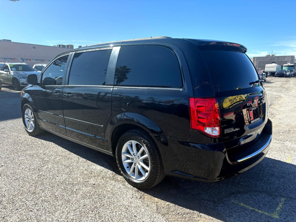 2016 Dodge Grand Caravan Image 4