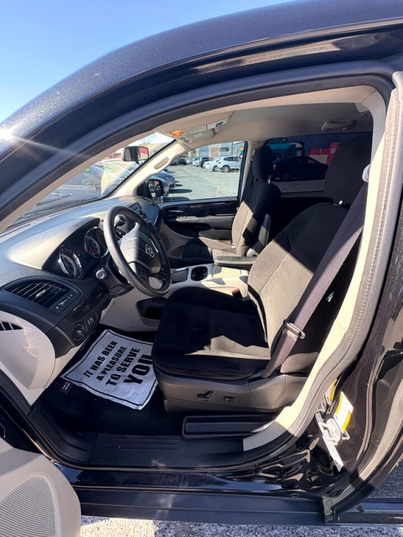 2016 Dodge Grand Caravan Image 10