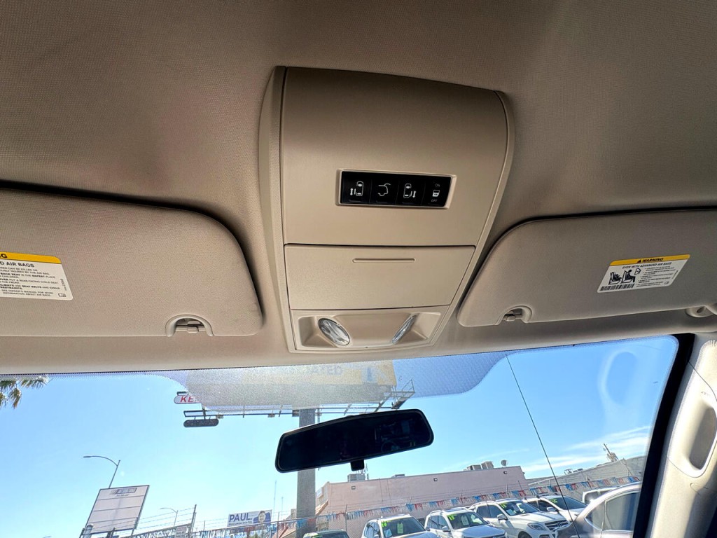 2016 Dodge Grand Caravan Image 14