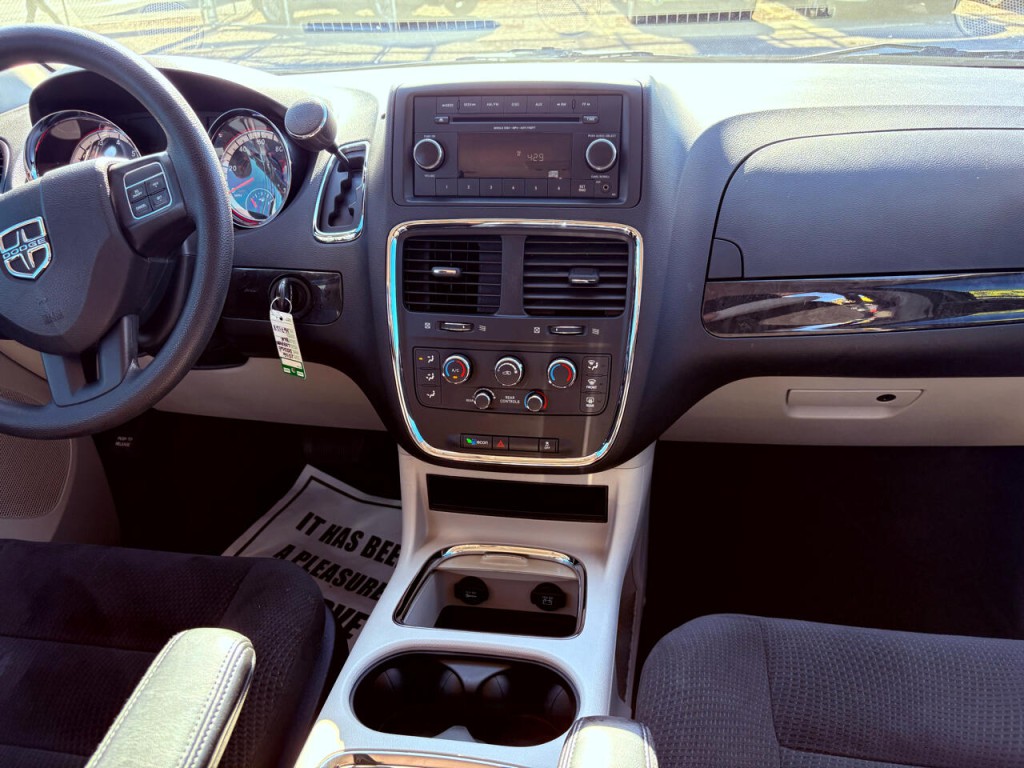 2016 Dodge Grand Caravan Image 23