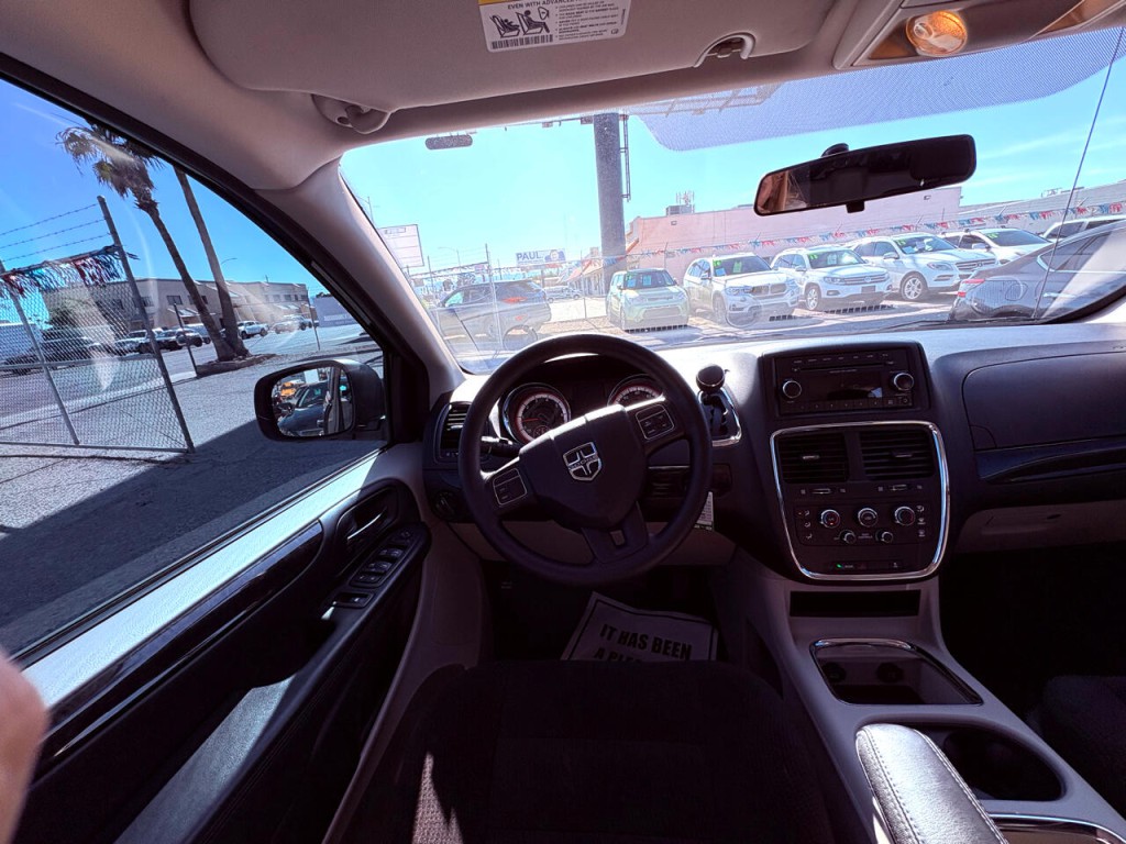 2016 Dodge Grand Caravan Image 26