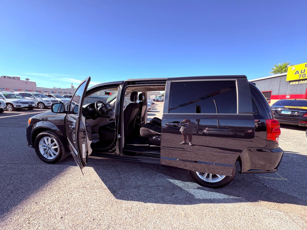 2016 Dodge Grand Caravan Image 31